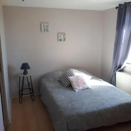 Couvains Holiday home Marnefer