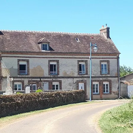 Couvains Holiday home Marnefer